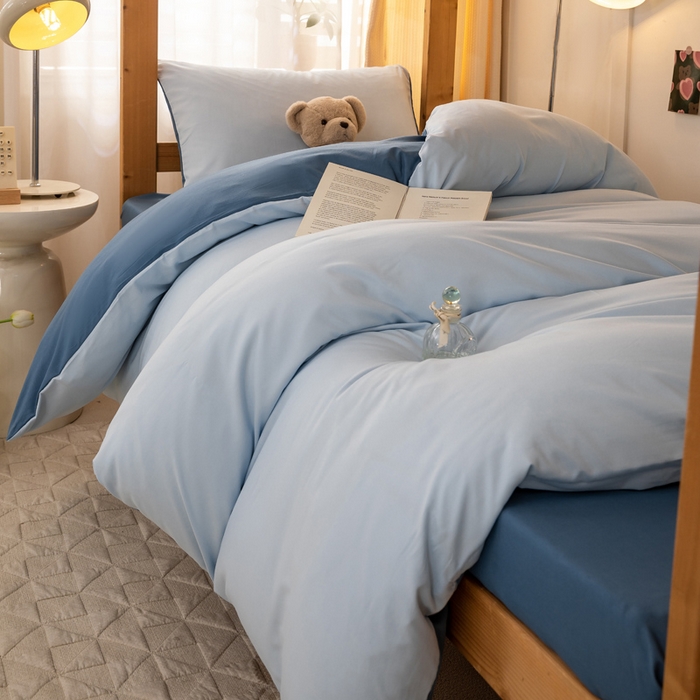 91家纺网 家纺一手货源 找家纺 芷凡家纺 2024新款水洗磨毛纯色双拼学生三件套四件套 天蓝+海蓝