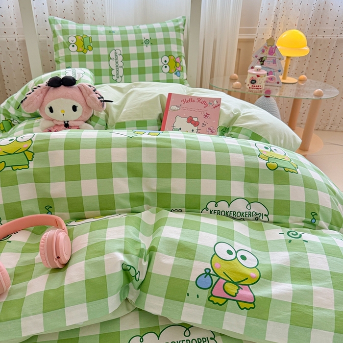 91家纺网 家纺一手货源 找家纺 沐辰 2025新款全棉纯棉三丽鸥学生季系列三四件套 绿格蛙蛙