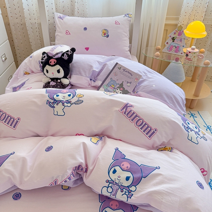 91家纺网 家纺一手货源 找家纺 沐辰 2025新款全棉纯棉三丽鸥学生季系列三四件套 葡萄库洛米