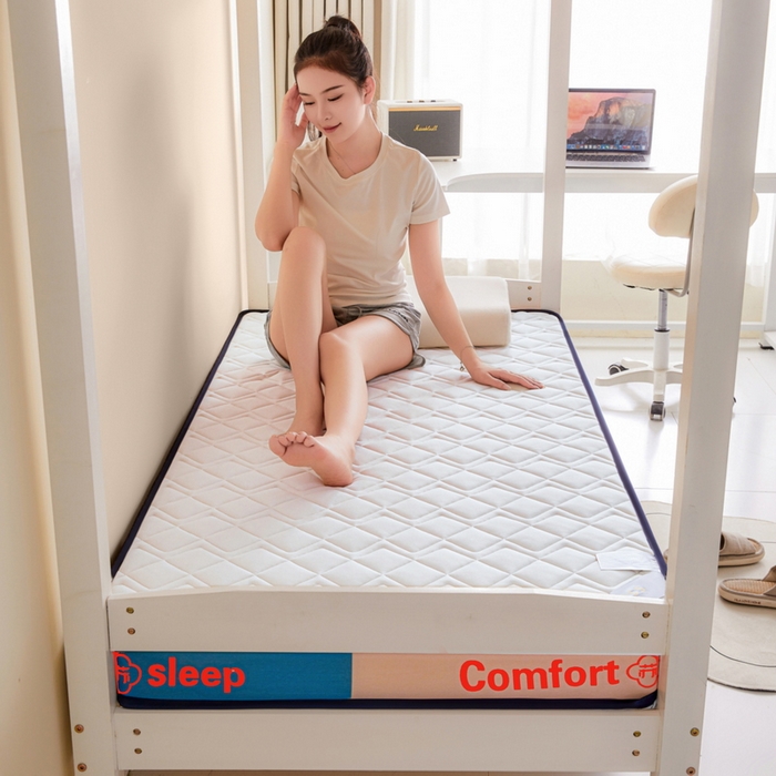 91家纺网 家纺一手货源 找家纺 （总）张先生床垫 2025新款A类牛奶丝乳胶记忆棉学生床垫-场景二（拼多多禁止上架）