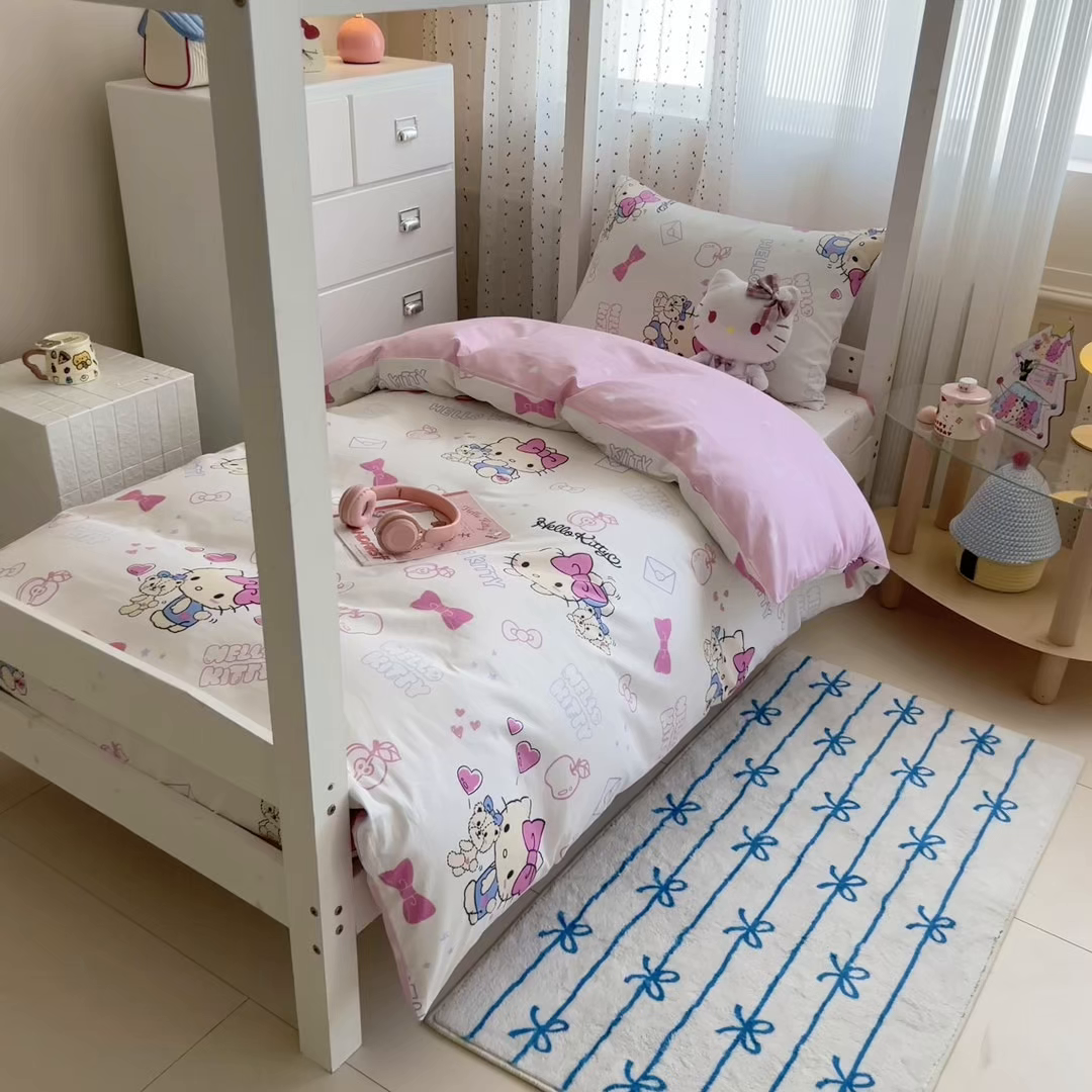 91家纺网 家纺一手货源 找家纺 沐辰 2025新款全棉纯棉三丽鸥学生季系列单床笠单品床笠单件床笠 超甜凯蒂猫