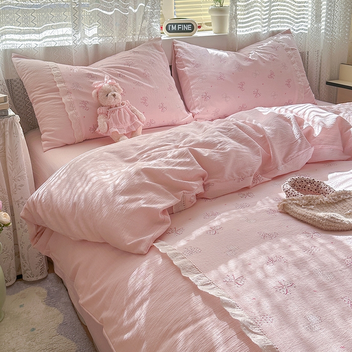 91家纺网 家纺一手货源 找家纺 罗亿家纺 2025新款云感双层纱全棉纯棉镂空花边四件套 梦境-心愿