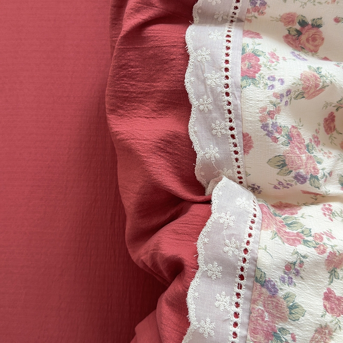 91家纺网 家纺一手货源 找家纺 罗亿家纺 2025新款云感双层纱全棉纯棉镂空花边四件套 梦境-星眠云野