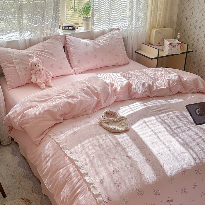 91家纺网 家纺一手货源 找家纺 罗亿家纺 2025新款云感双层纱全棉纯棉镂空花边四件套 梦境-心愿