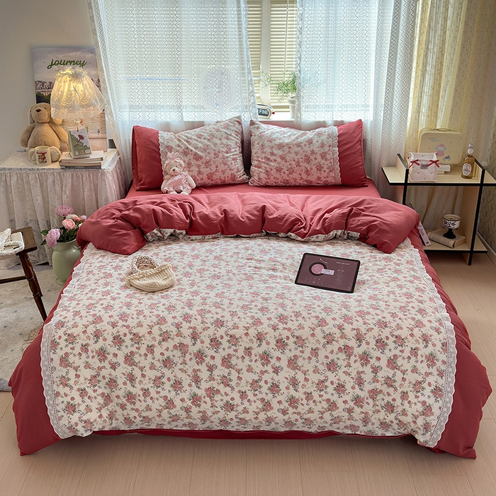 91家纺网 家纺一手货源 找家纺 罗亿家纺 2025新款云感双层纱全棉纯棉镂空花边四件套 梦境-星眠云野