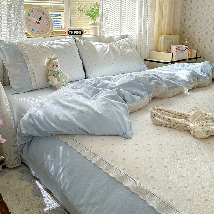 91家纺网 家纺一手货源 找家纺 罗亿家纺 2025新款云感双层纱全棉纯棉镂空花边四件套 梦境-海盐汤圆