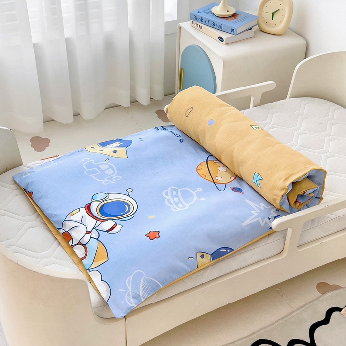 91家纺网 家纺一手货源 找家纺 吉咪兔家纺 2025新款全棉纯棉幼儿园三件套儿童被褥六件套宝宝午睡入园婴儿床床上用品 飞向太空