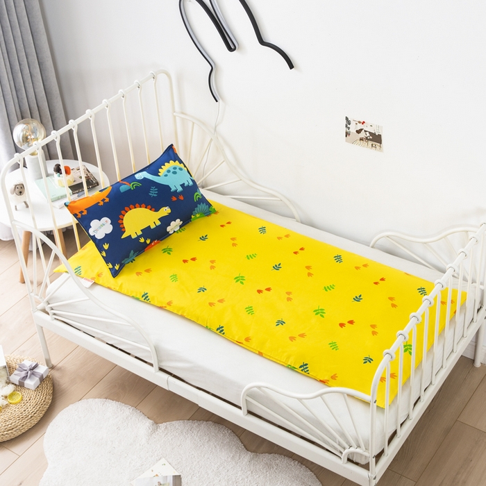 91家纺网 家纺一手货源 找家纺 吉咪兔家纺 2025新款全棉纯棉幼儿园三件套儿童被褥六件套宝宝午睡入园婴儿床床上用品 恐龙星球