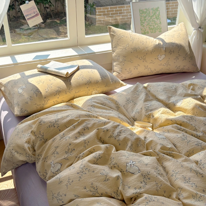 91家纺网 家纺一手货源 找家纺 耀达家居 2025新款木棉A类有氧双层纱四件套小清新碎花床单宿舍三件套 安琪拉