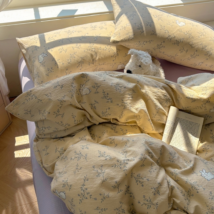 91家纺网 家纺一手货源 找家纺 耀达家居 2025新款木棉A类有氧双层纱四件套小清新碎花床单宿舍三件套 安琪拉