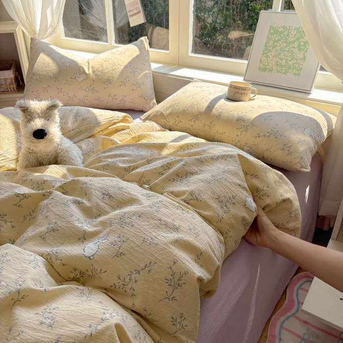 91家纺网 家纺一手货源 找家纺 耀达家居 2025新款木棉A类有氧双层纱四件套小清新碎花床单宿舍三件套 安琪拉