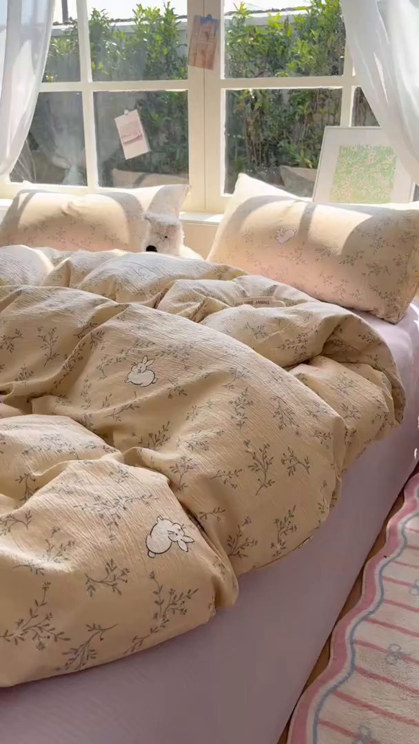 91家纺网 家纺一手货源 找家纺 耀达家居 2025新款木棉A类有氧双层纱四件套小清新碎花床单宿舍三件套 安琪拉