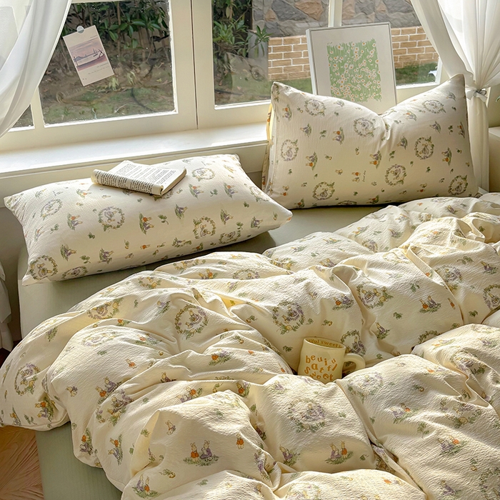 91家纺网 家纺一手货源 找家纺 耀达家居 2025新款木棉A类有氧双层纱四件套小清新碎花床单宿舍三件套 花田