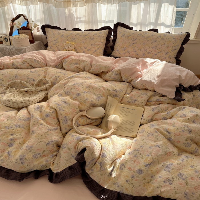 91家纺网 家纺一手货源 找家纺 顾里家纺 2025新款韩系花边皱皱纱四件套 夕雾漫语