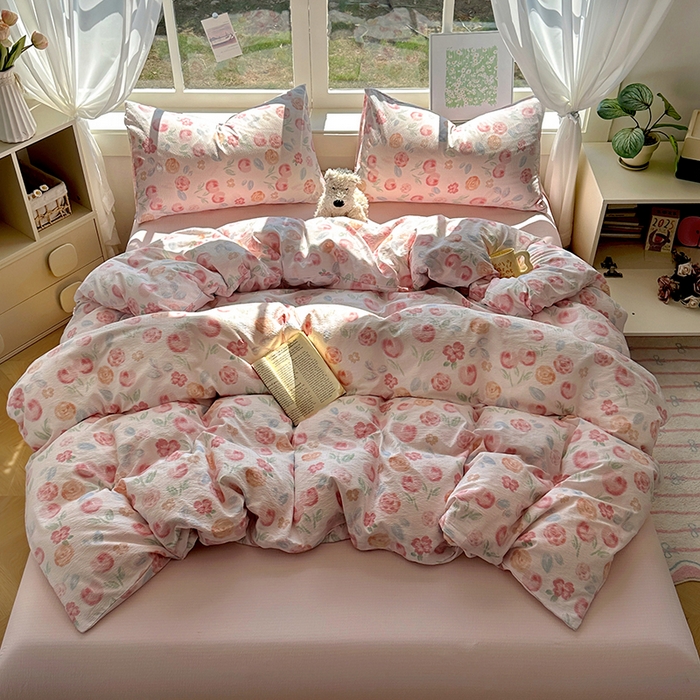 91家纺网 家纺一手货源 找家纺 耀达家居 2025新款木棉A类有氧双层纱四件套小清新碎花床单宿舍三件套 微醺