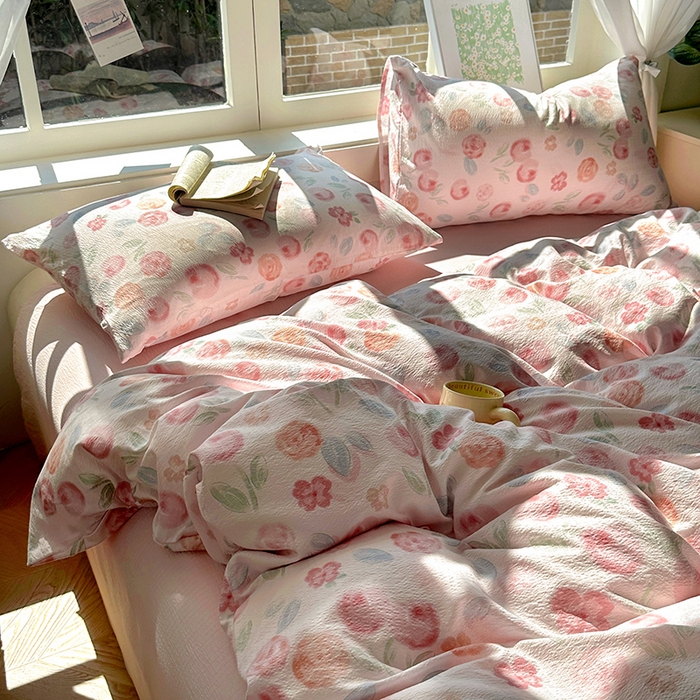 91家纺网 家纺一手货源 找家纺 耀达家居 2025新款木棉A类有氧双层纱四件套小清新碎花床单宿舍三件套 微醺