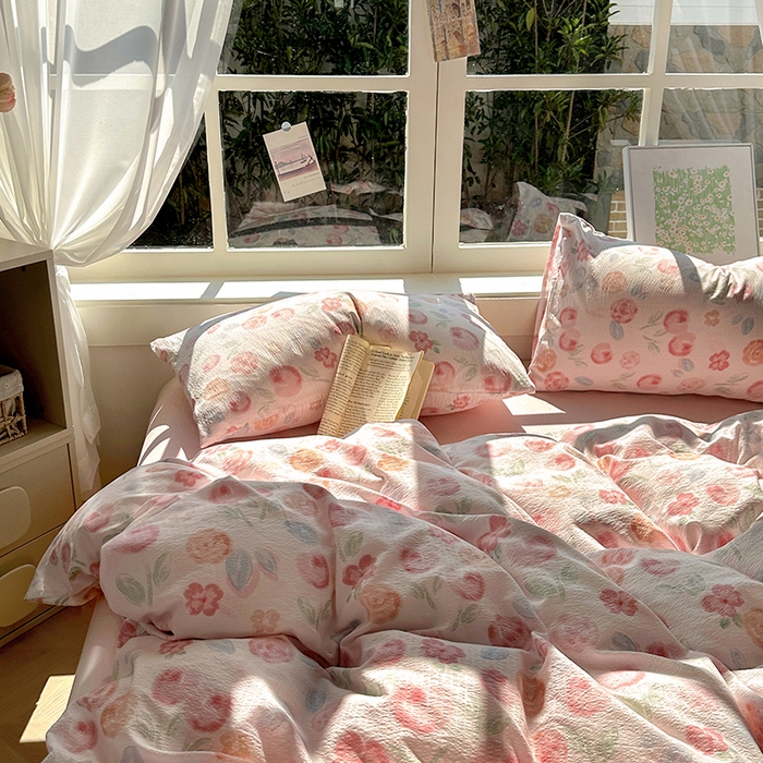 91家纺网 家纺一手货源 找家纺 耀达家居 2025新款木棉A类有氧双层纱四件套小清新碎花床单宿舍三件套 微醺