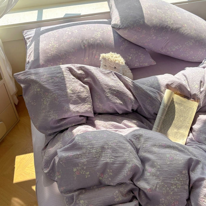 91家纺网 家纺一手货源 找家纺 耀达家居 2025新款木棉A类有氧双层纱四件套小清新碎花床单宿舍三件套 紫苏
