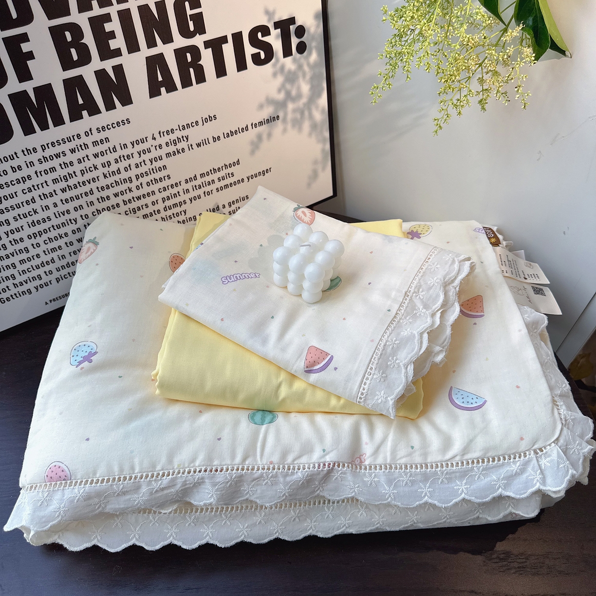 91家纺网 家纺一手货源 找家纺 麦伦家居 2025新款全棉双层纱镂空花边夏被夏凉被空调被-系列二草莓西瓜