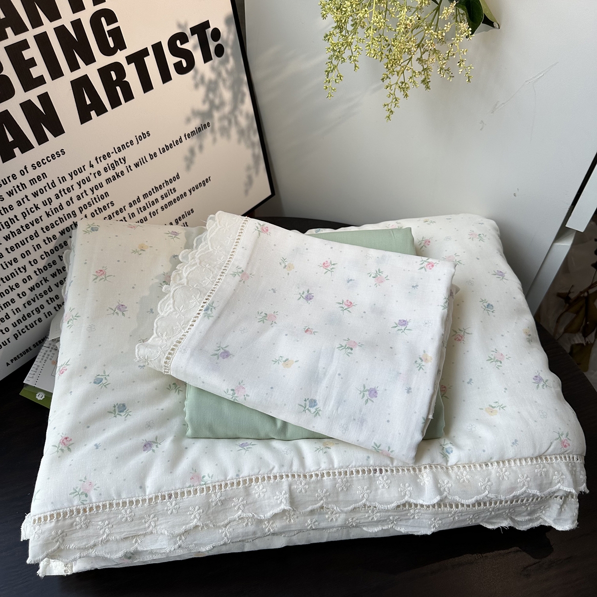 91家纺网 家纺一手货源 找家纺 麦伦家居 2025新款全棉双层纱镂空花边夏被夏凉被空调被-系列二初夏绿