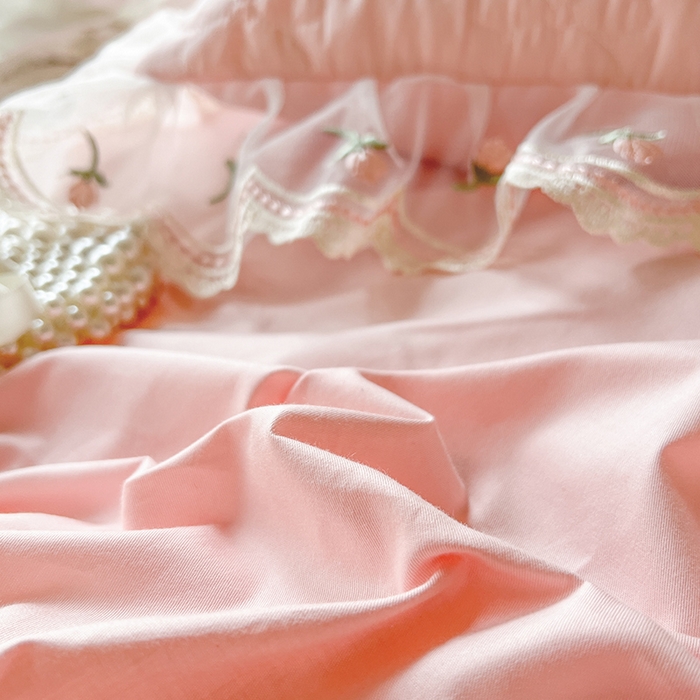 91家纺网 家纺一手货源 找家纺 网红馆 2025新款蕾丝花边全棉床裙四件套晨暮花间系列 粉色