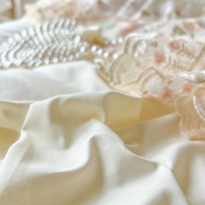 91家纺网 家纺一手货源 找家纺 网红馆 2025新款蕾丝花边全棉床裙四件套晨暮花间系列 米色