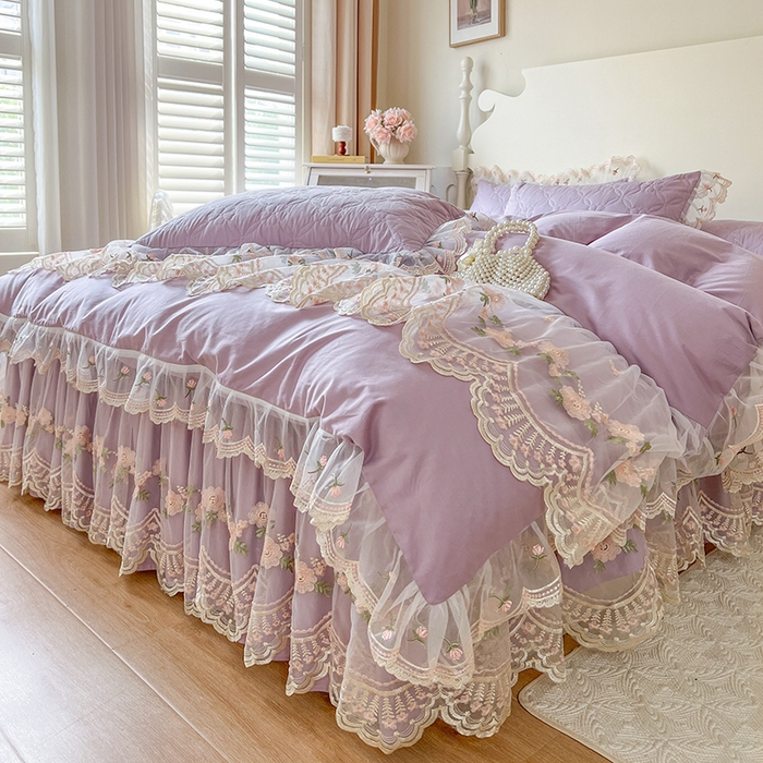 91家纺网 家纺一手货源 找家纺 网红馆 2025新款蕾丝花边全棉床裙四件套晨暮花间系列 浅紫