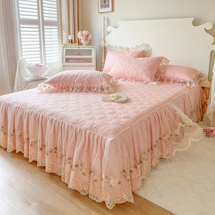 91家纺网 家纺一手货源 找家纺 网红馆 2025新款蕾丝花边全棉床裙晨暮花间系列 粉色