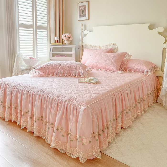 91家纺网 家纺一手货源 找家纺 网红馆 2025新款蕾丝花边全棉床裙晨暮花间系列 粉色