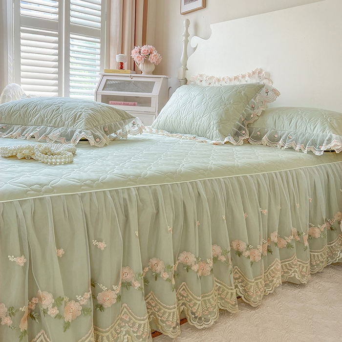 91家纺网 家纺一手货源 找家纺 网红馆 2025新款蕾丝花边全棉床裙晨暮花间系列 麦绿