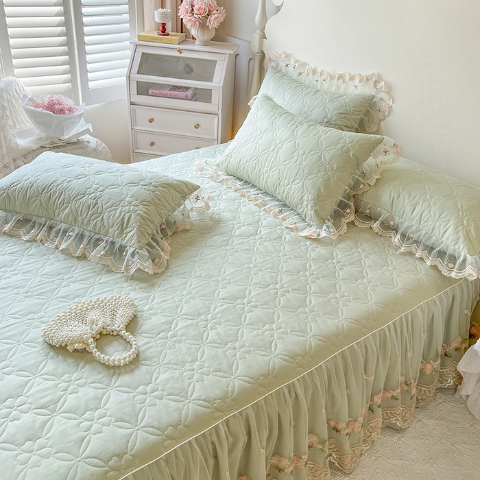 91家纺网 家纺一手货源 找家纺 网红馆 2025新款蕾丝花边全棉床裙晨暮花间系列 麦绿