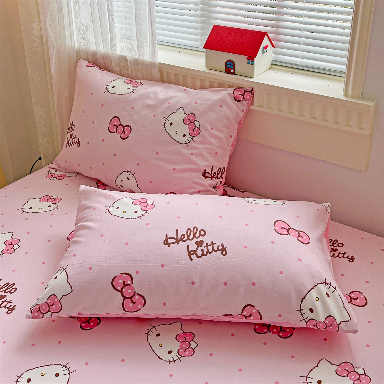 91家纺网 家纺一手货源 找家纺 名兮家居 2025新款全棉纯棉13372经典奥特曼-三丽鸥成人床床笠单件单床笠【含防伪标】 呆萌kt