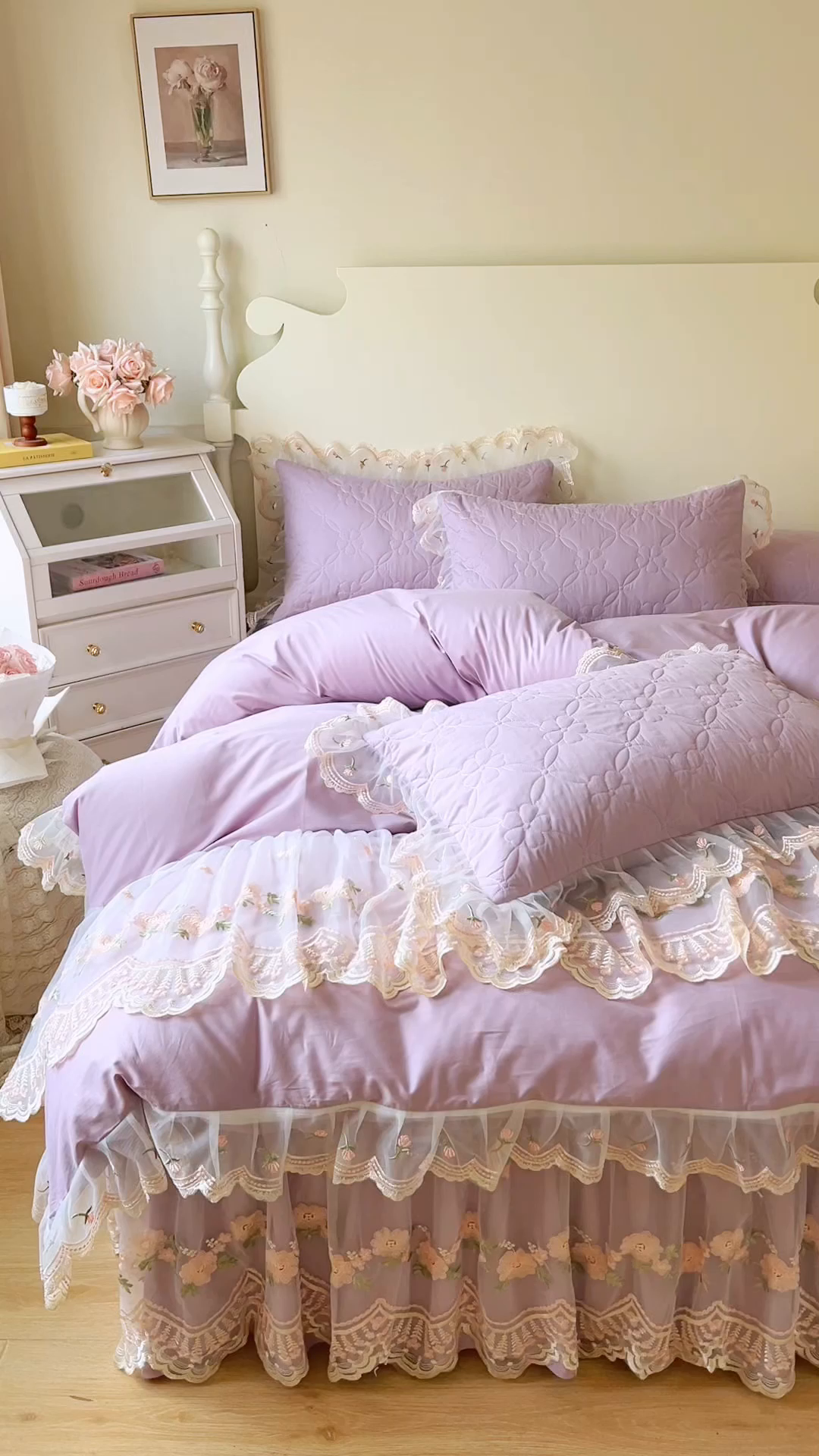 91家纺网 家纺一手货源 找家纺 网红馆 2025新款蕾丝花边全棉床裙晨暮花间系列 浅紫