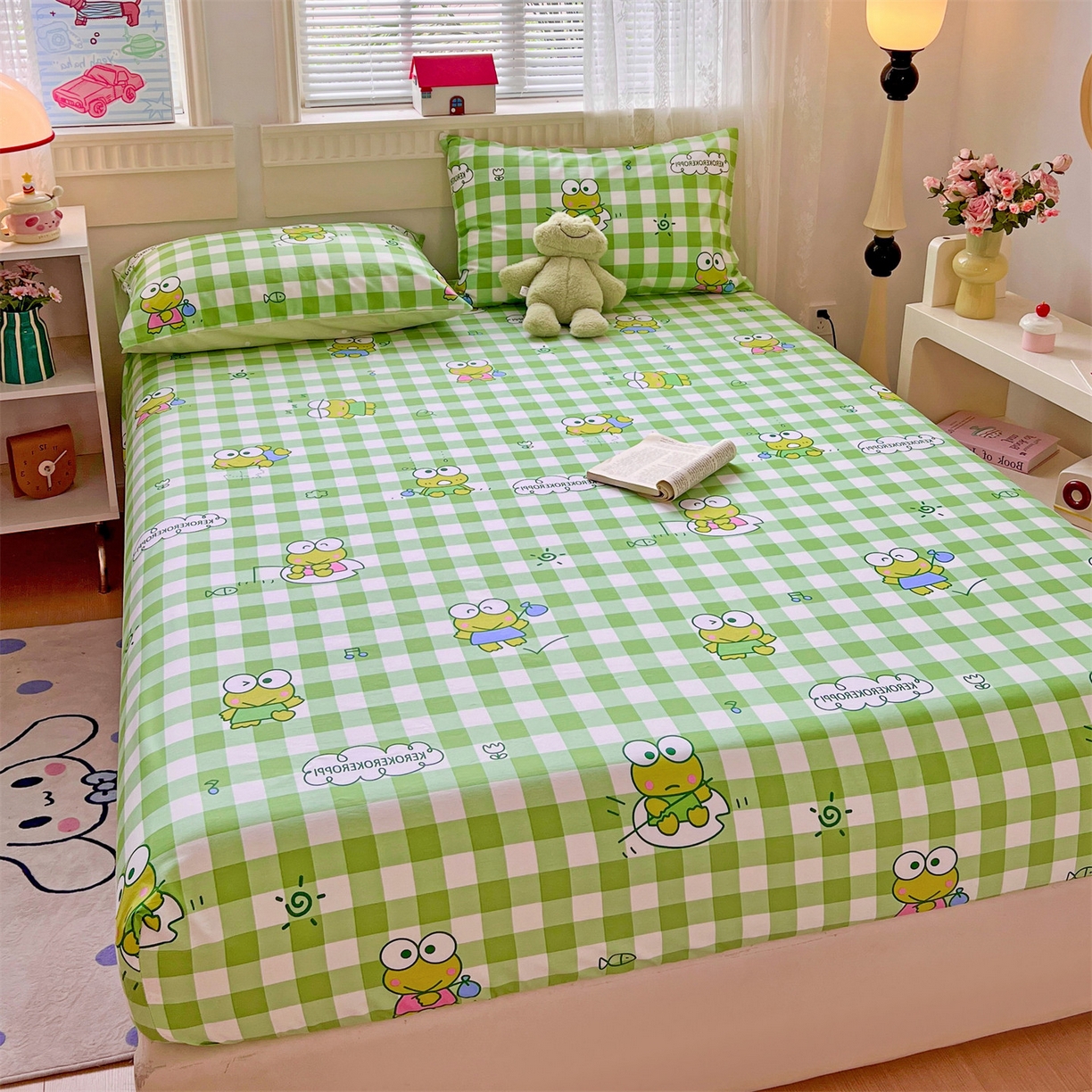 91家纺网 家纺一手货源 找家纺 名兮家居 2025新款全棉纯棉13372经典奥特曼-三丽鸥成人床床笠单件单床笠【含防伪标】 格子大眼蛙