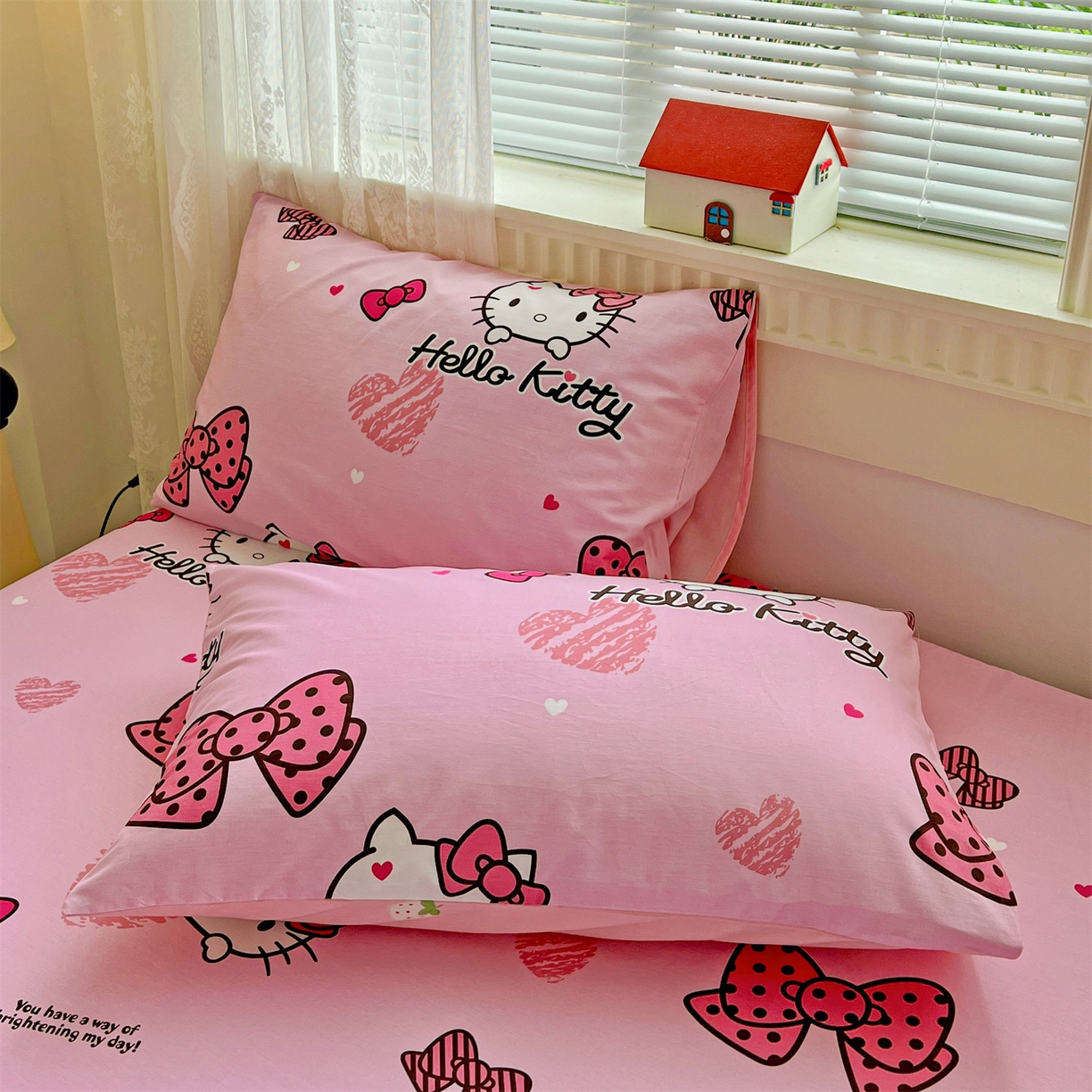 91家纺网 家纺一手货源 找家纺 名兮家居 2025新款全棉纯棉13372经典奥特曼-三丽鸥成人床床笠单件单床笠【含防伪标】 蝴蝶结kt