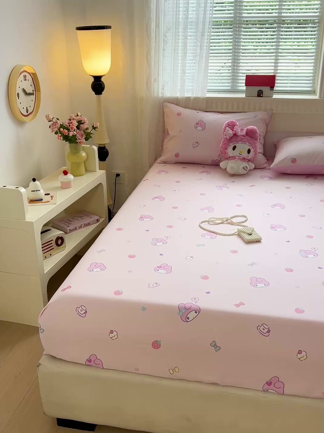 91家纺网 家纺一手货源 找家纺 名兮家居 2025新款全棉纯棉13372经典奥特曼-三丽鸥成人床床笠单件单床笠【含防伪标】 俏皮美乐蒂