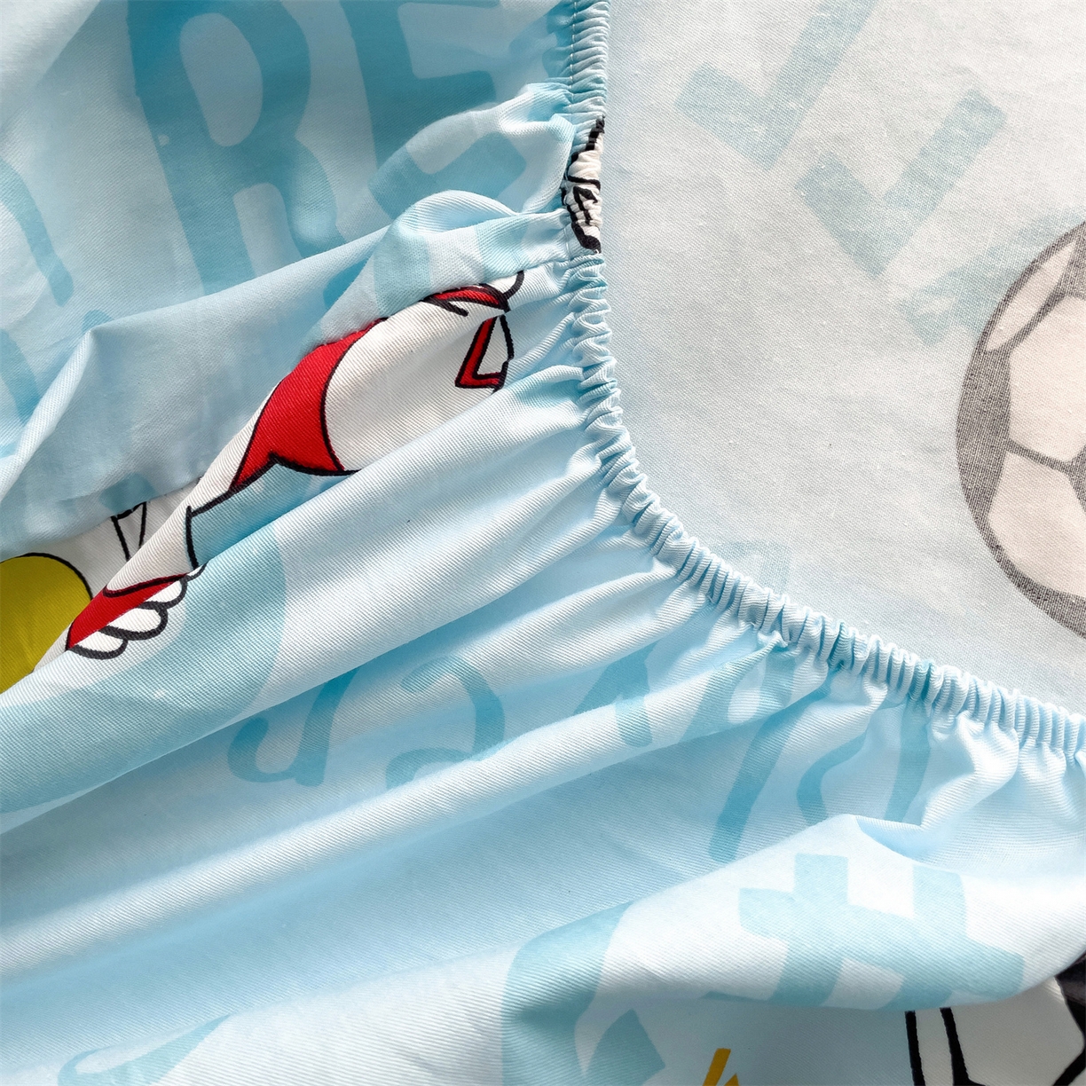 91家纺网 家纺一手货源 找家纺 名兮家居 2025新款全棉纯棉13372经典奥特曼-三丽鸥成人床床笠单件单床笠【含防伪标】 世界杯