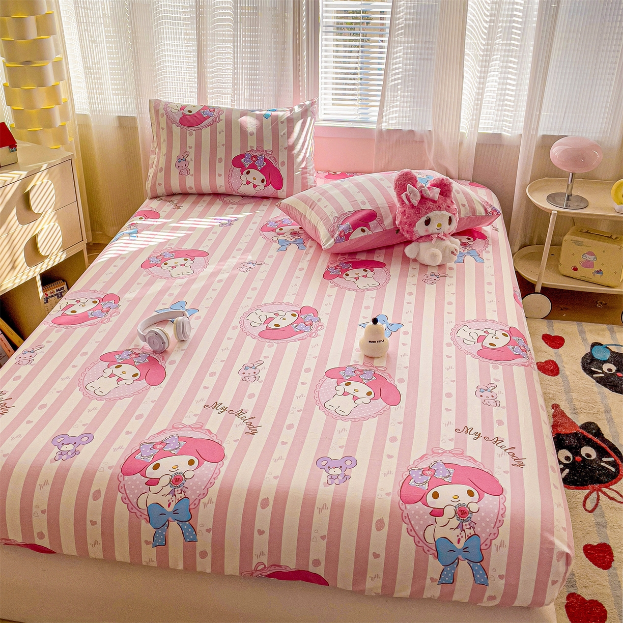 91家纺网 家纺一手货源 找家纺 名兮家居 2025新款全棉纯棉13372经典奥特曼-三丽鸥成人床床笠单件单床笠【含防伪标】 竖条美乐蒂