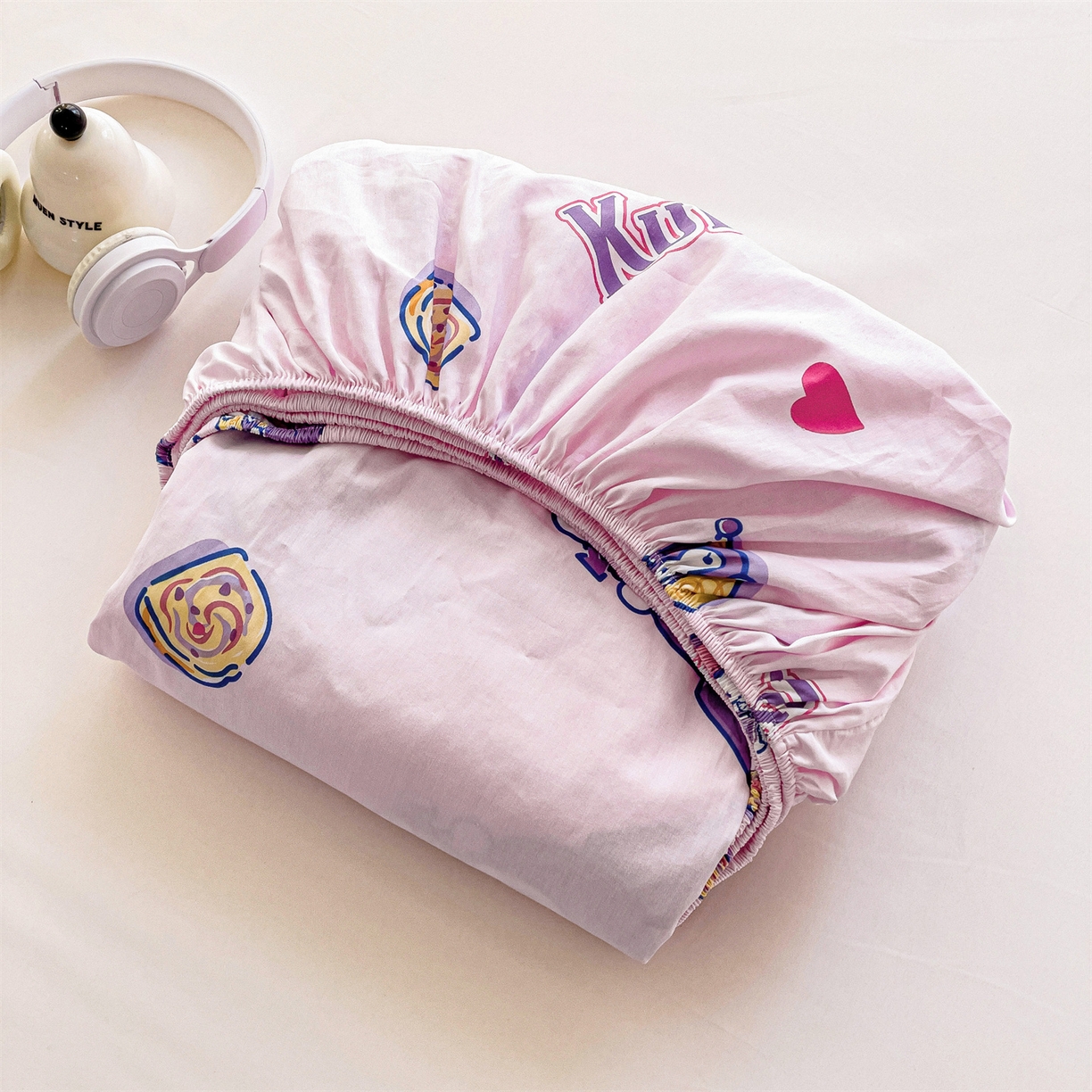 91家纺网 家纺一手货源 找家纺 名兮家居 2025新款全棉纯棉13372经典奥特曼-三丽鸥成人床床笠单件单床笠【含防伪标】 甜筒库洛米