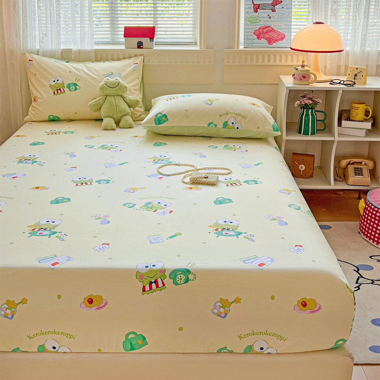 91家纺网 家纺一手货源 找家纺 名兮家居 2025新款全棉纯棉13372经典奥特曼-三丽鸥成人床床笠单件单床笠【含防伪标】 悠闲大眼蛙