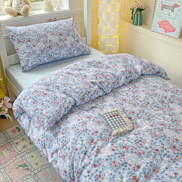 91家纺网 家纺一手货源 找家纺 2025直播云感学生宿舍床四件套水洗棉简约风小碎花被套床笠三四件套—单被套 幽兰