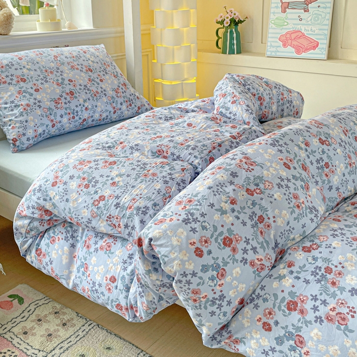 91家纺网 家纺一手货源 找家纺 2025直播云感学生宿舍床四件套水洗棉简约风小碎花被套床笠三四件套—单被套 幽兰