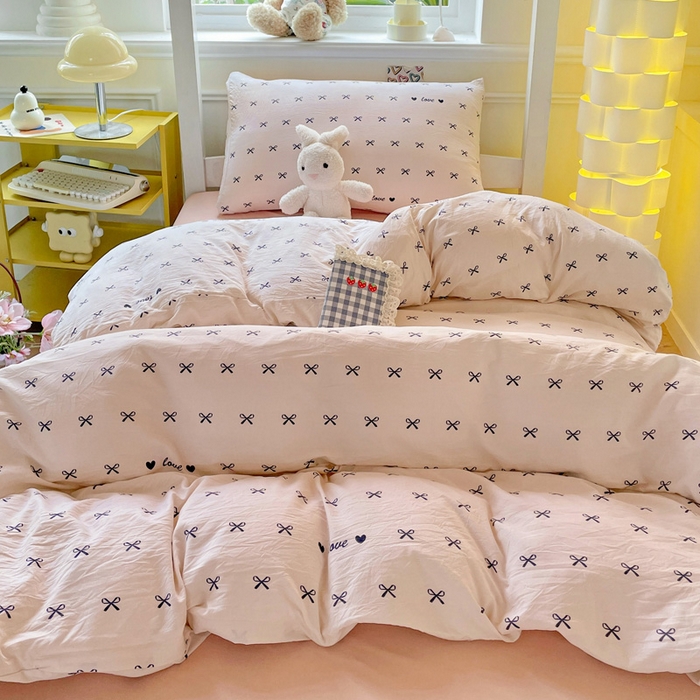 91家纺网 家纺一手货源 找家纺 2025直播云感学生宿舍床四件套水洗棉简约风小碎花被套床笠三四件套—单被套 蝴蝶结