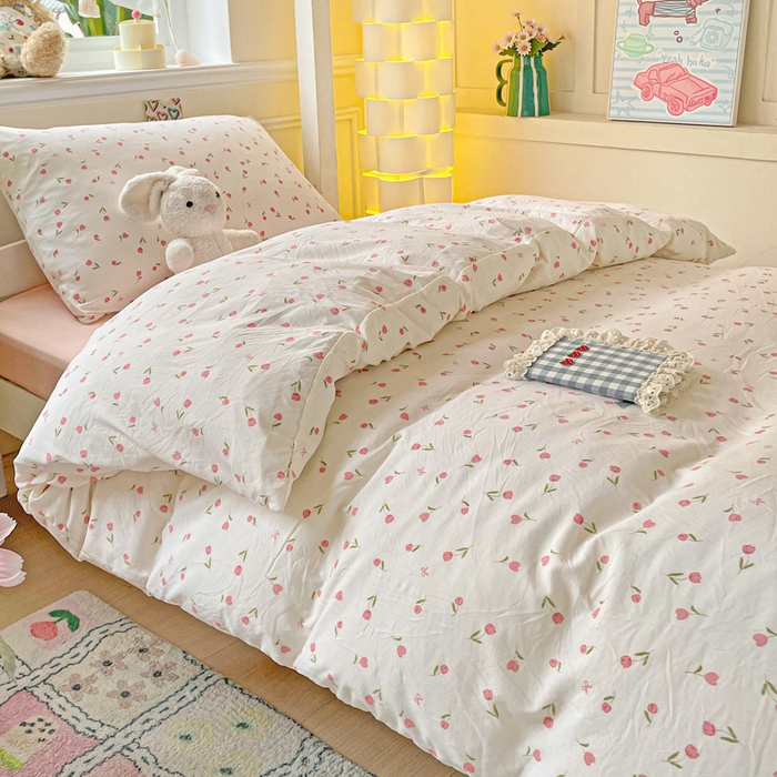 91家纺网 家纺一手货源 找家纺 2025直播云感学生宿舍床四件套水洗棉简约风小碎花被套床笠三四件套—单被套 花语