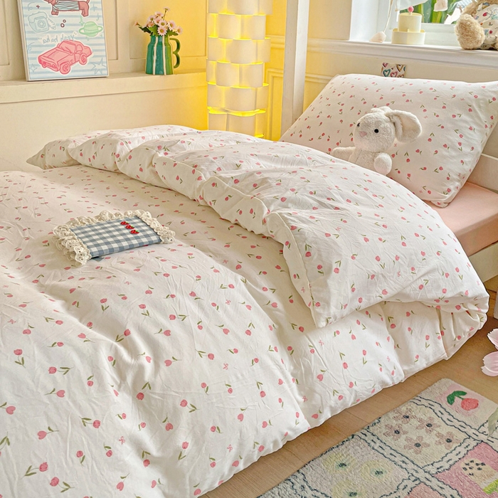 91家纺网 家纺一手货源 找家纺 2025直播云感学生宿舍床四件套水洗棉简约风小碎花被套床笠三四件套—单被套 花语