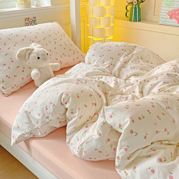 91家纺网 家纺一手货源 找家纺 2025直播云感学生宿舍床四件套水洗棉简约风小碎花被套床笠三四件套—单被套 花语