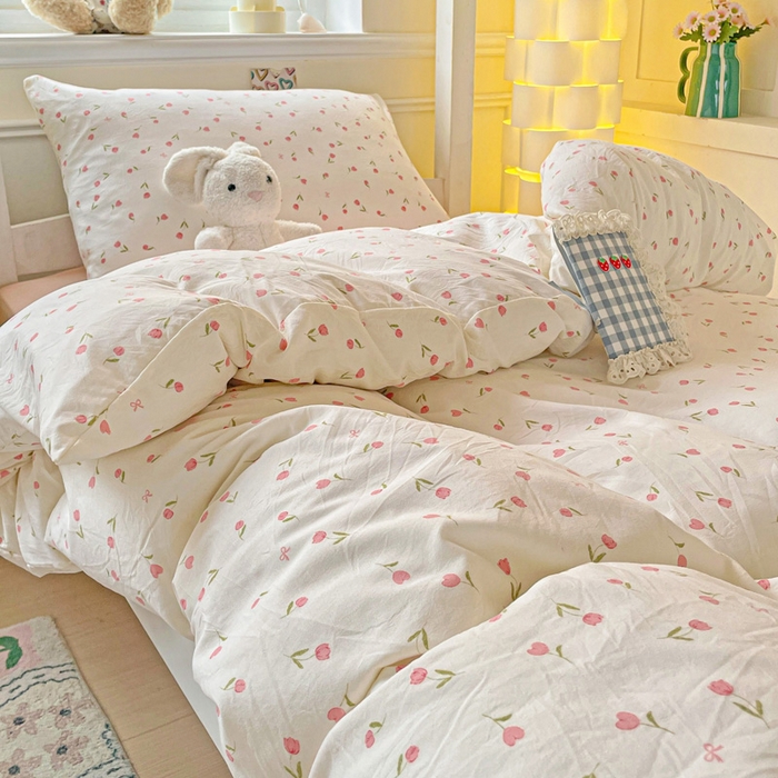 91家纺网 家纺一手货源 找家纺 2025直播云感学生宿舍床四件套水洗棉简约风小碎花被套床笠三四件套—单被套 花语