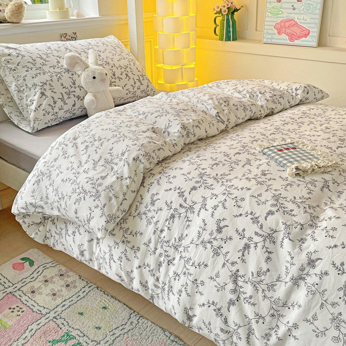 91家纺网 家纺一手货源 找家纺 2025直播云感学生宿舍床四件套水洗棉简约风小碎花被套床笠三四件套—单被套 枝叶