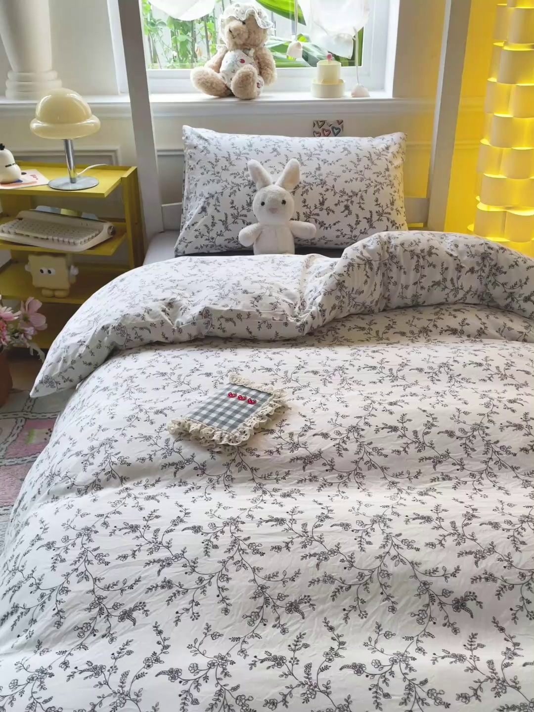 91家纺网 家纺一手货源 找家纺 2025直播云感学生宿舍床四件套水洗棉简约风小碎花被套床笠三四件套—单被套 枝叶