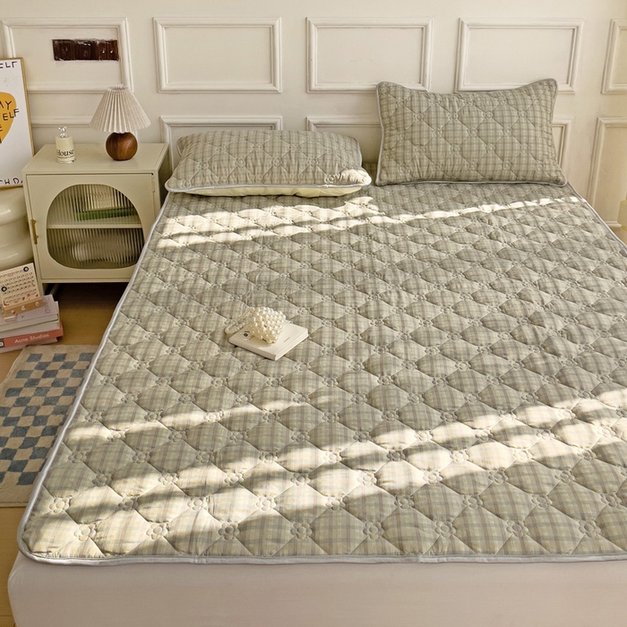 91家纺网 家纺一手货源 找家纺 纽缦家纺 2025新款云朵棉加厚夹棉床垫床护垫 觅遇